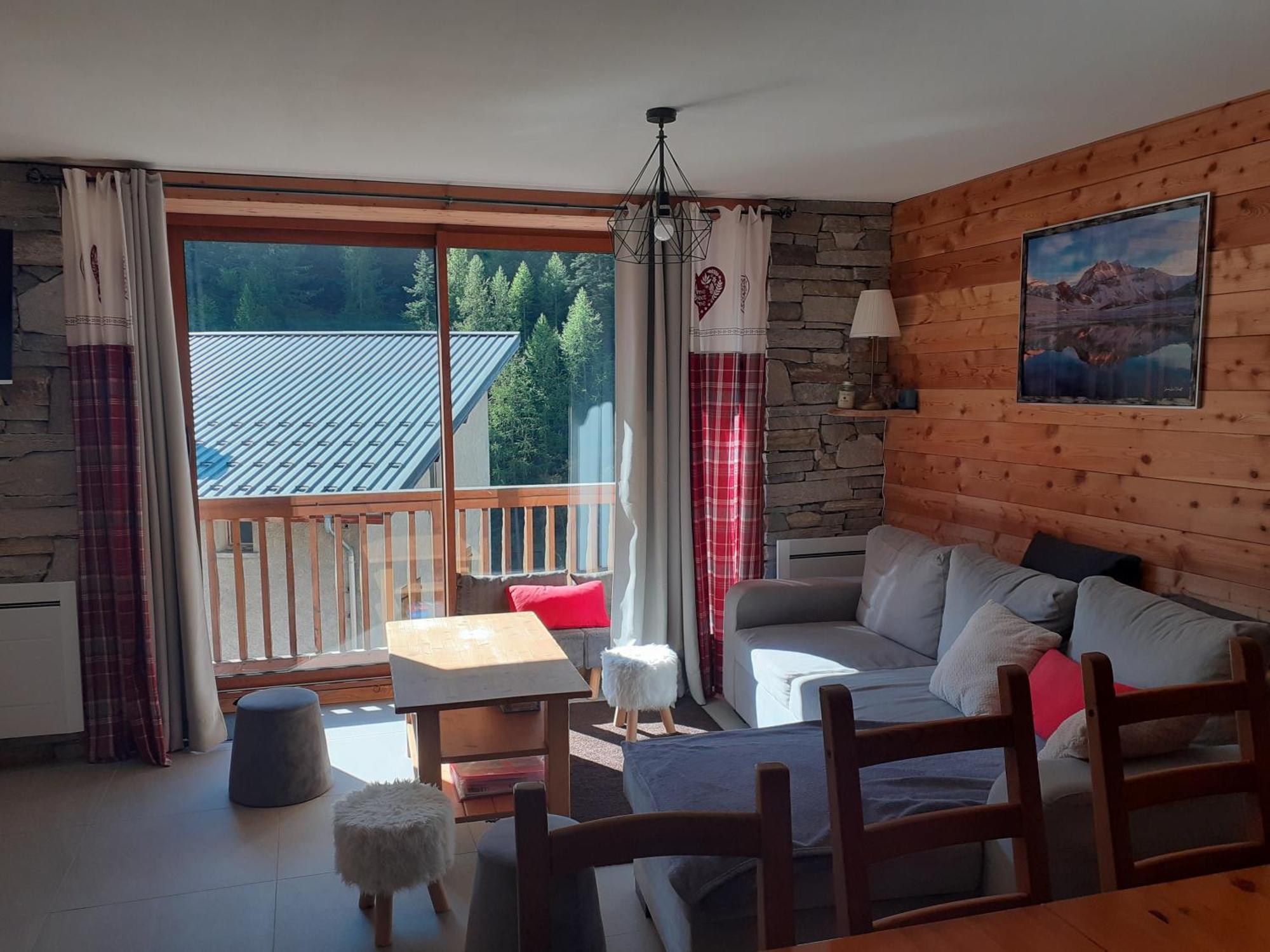 Appartement Chaleureux Avec Wifi De 10 Personnes A Val-Cenis Lanslebourg-Mont-Cenis Exterior photo